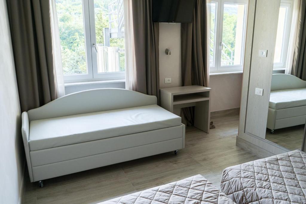 La Casa Del Pellegrino Hotel Manoppello Ngoại thất bức ảnh